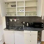 Stilvolles Studio In Top-Lage Apartment