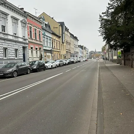 Apartament Stilvolles Studio-apartment Im Zentrum Mg Mönchengladbach