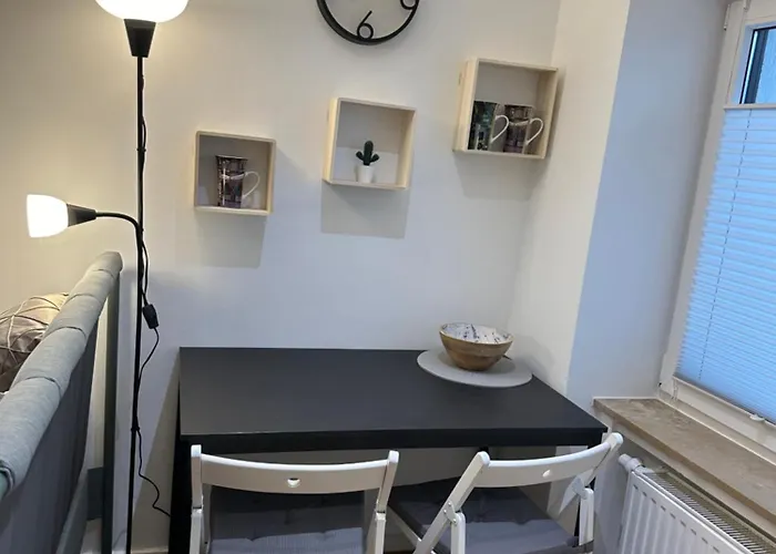 Apartament Stilvolles Studio-apartment Im Zentrum Mg *